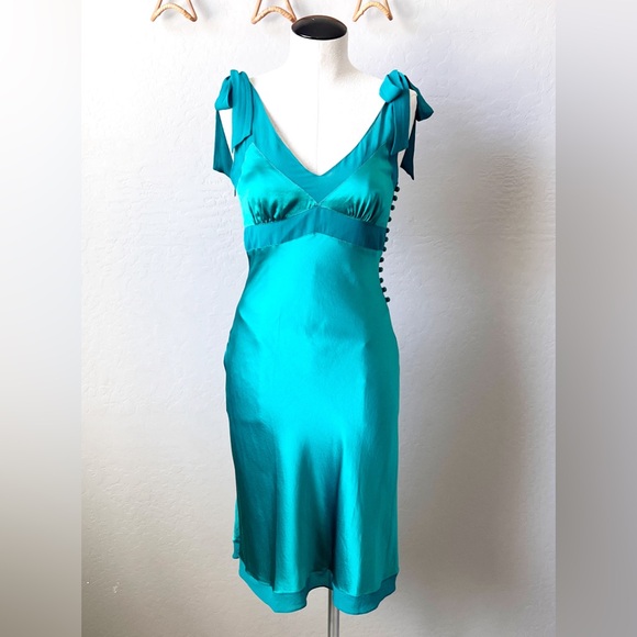 BCBGMaxAzria Dresses & Skirts - BCBGMaxAzria Silk Cocktail Slip Dress